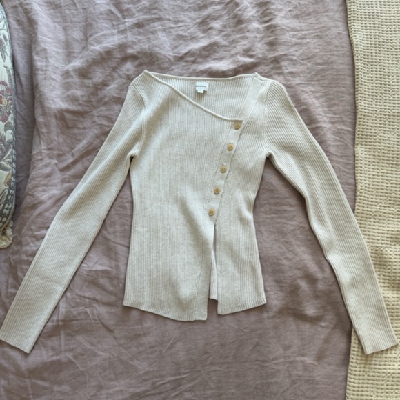 Song of Style Gael Cardigan - Picture 2 of 5